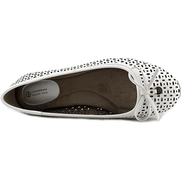 Giani Bernini Womens Odeysa2 Leather Closed Toe Loafers White size 6.5 M - Picture 4 of 4